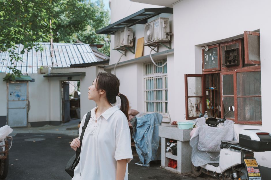 成都武侯区老小区加装电梯后适老化还需要改什么？楼道扶手不能少