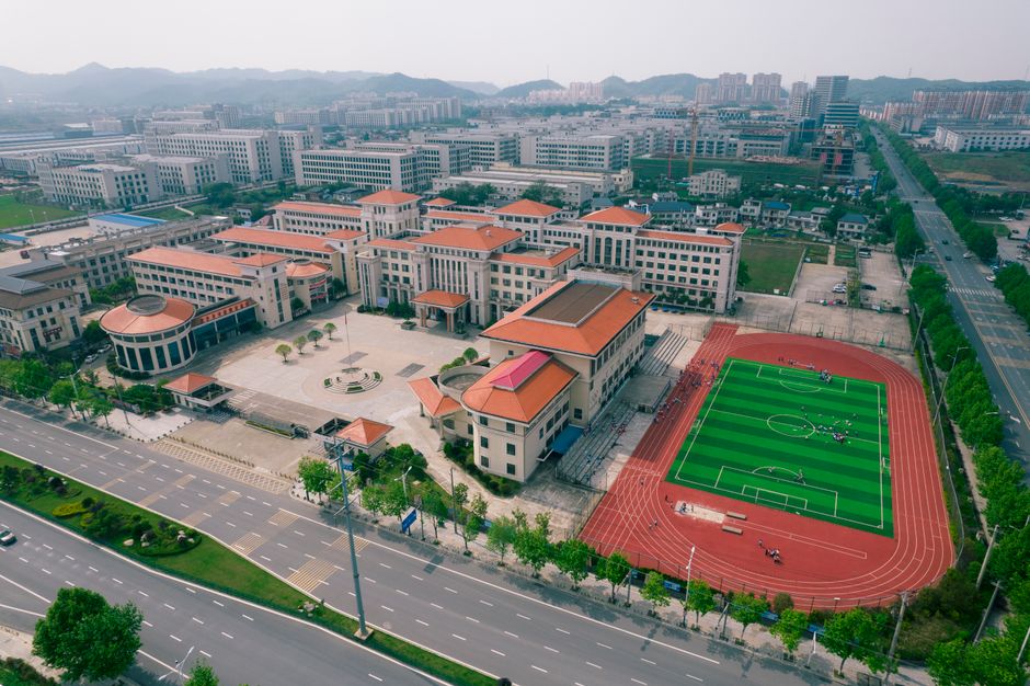 锦江区业主自装vs找装修公司？算完账你就不纠结了